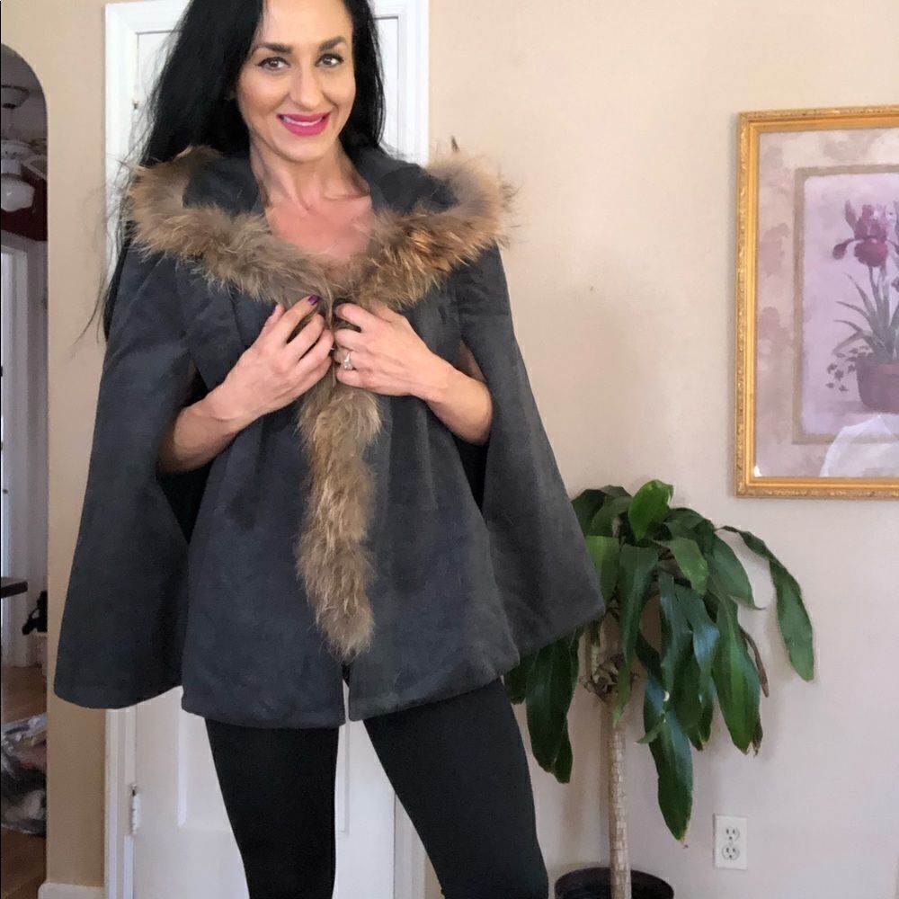 Maroths poncho soft fur lined fancy